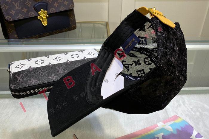 ̺  YMA53003