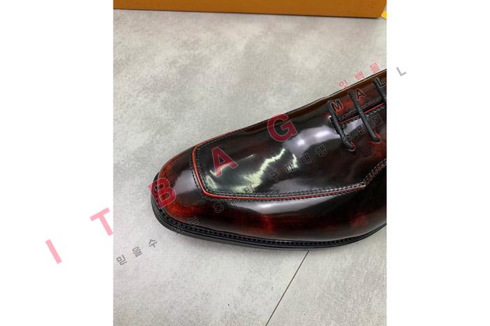 ̺   MYB6555