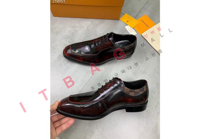 ̺   MYB6555