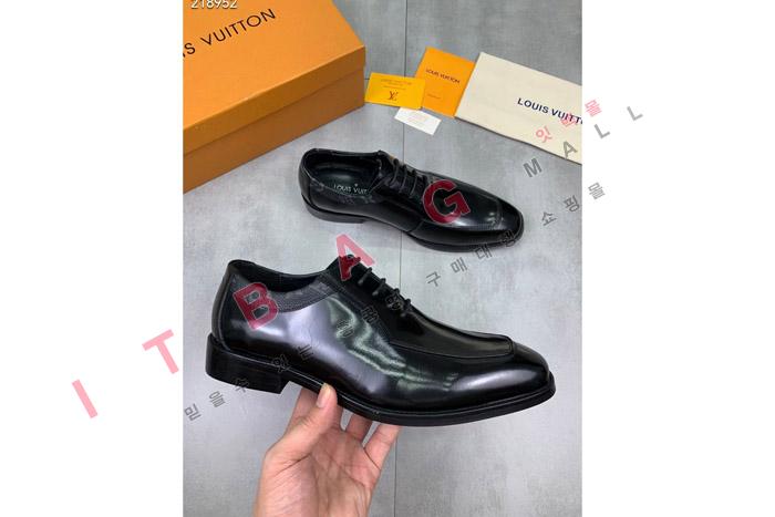 ̺   MYB6556