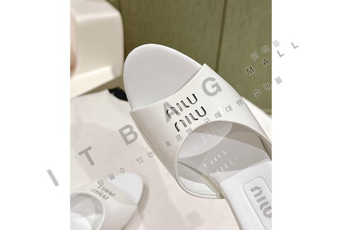 ̿̿      YIBU1677-2 (2)